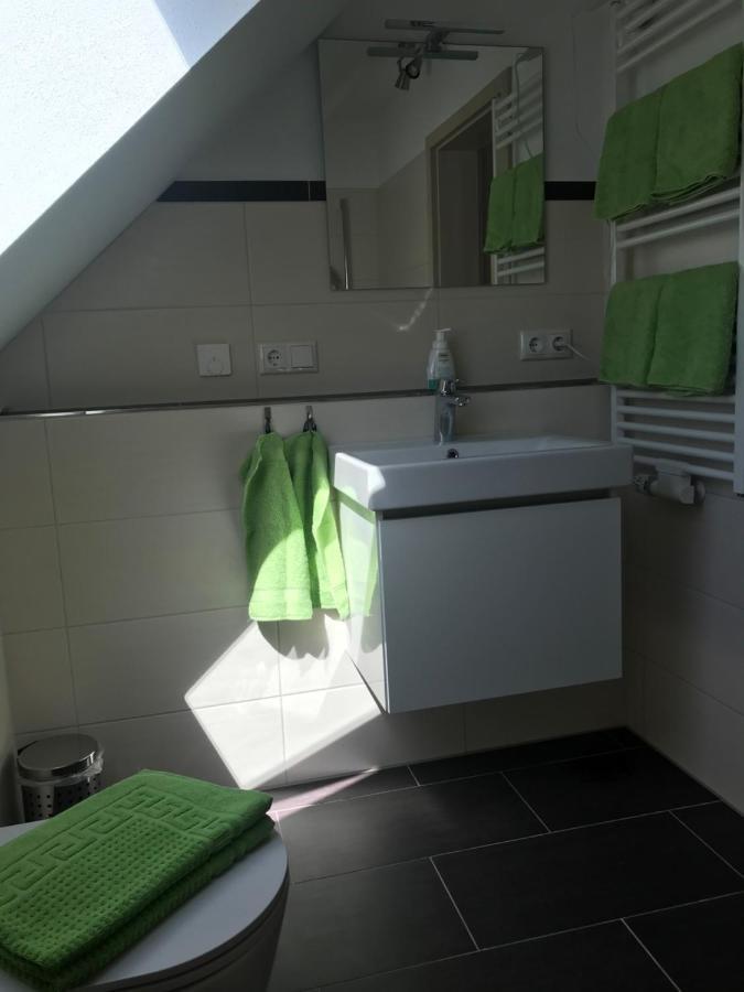 Sonniges 4 **** Dg-Apartment Mit Aufzug+Seeblick Pleinfeld Esterno foto
